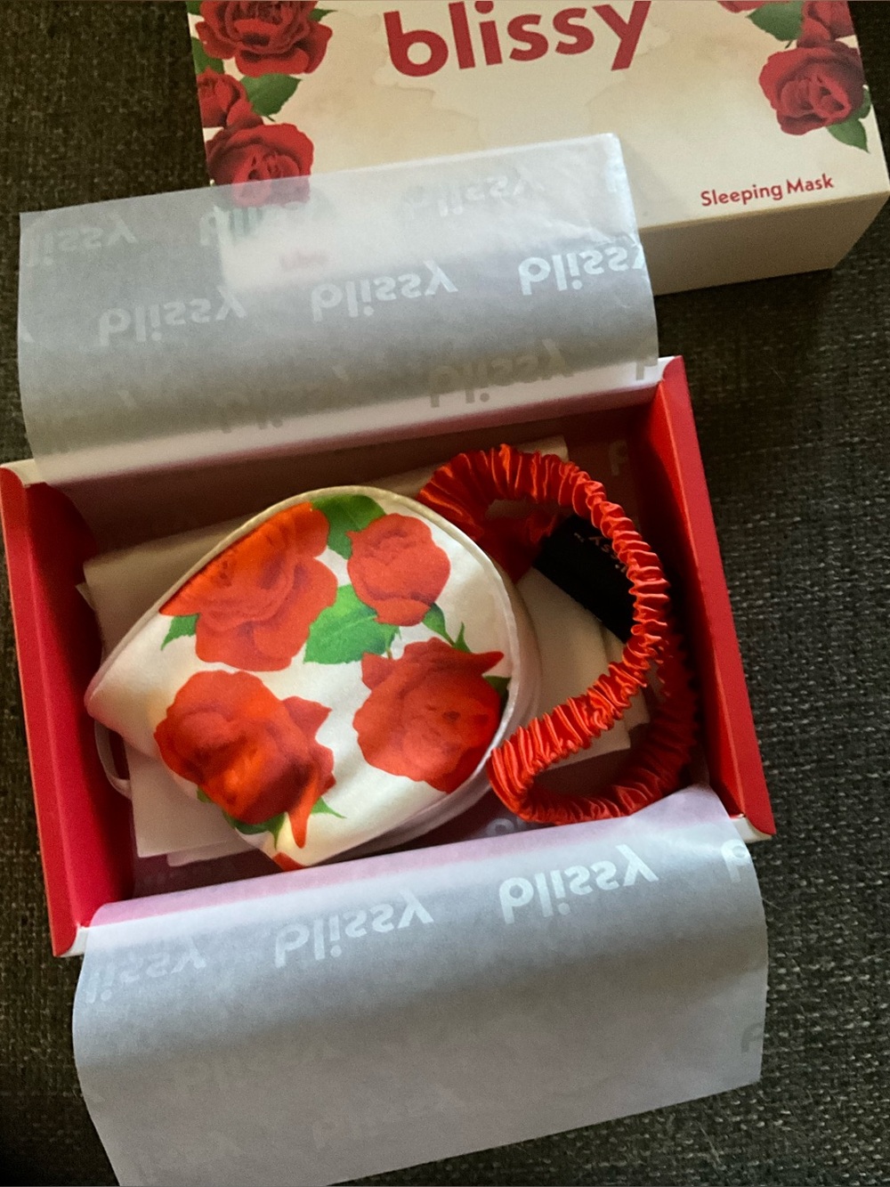Blissy red rose Libra sleeping mask !00% mulberry silk NIB
